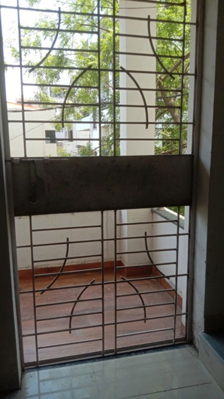 Balcony, green-planet-society 3 Bedroom 1700 Sq.Ft. Apartment In Omkar Nagar Nagpur 10453680