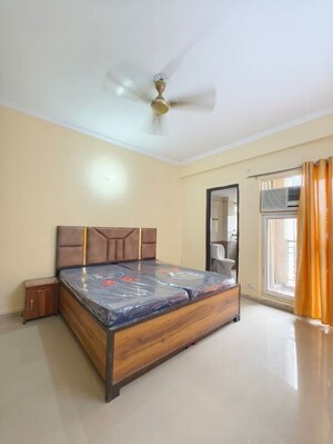 3 BHK Apartment For Rent in Amrapali Silicon City, Sector 76