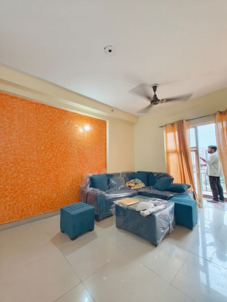 Living Room, amrapali-silicon-city 3 Bedroom 1835 Sq.Ft. Apartment In Sector 76 Noida 10453674