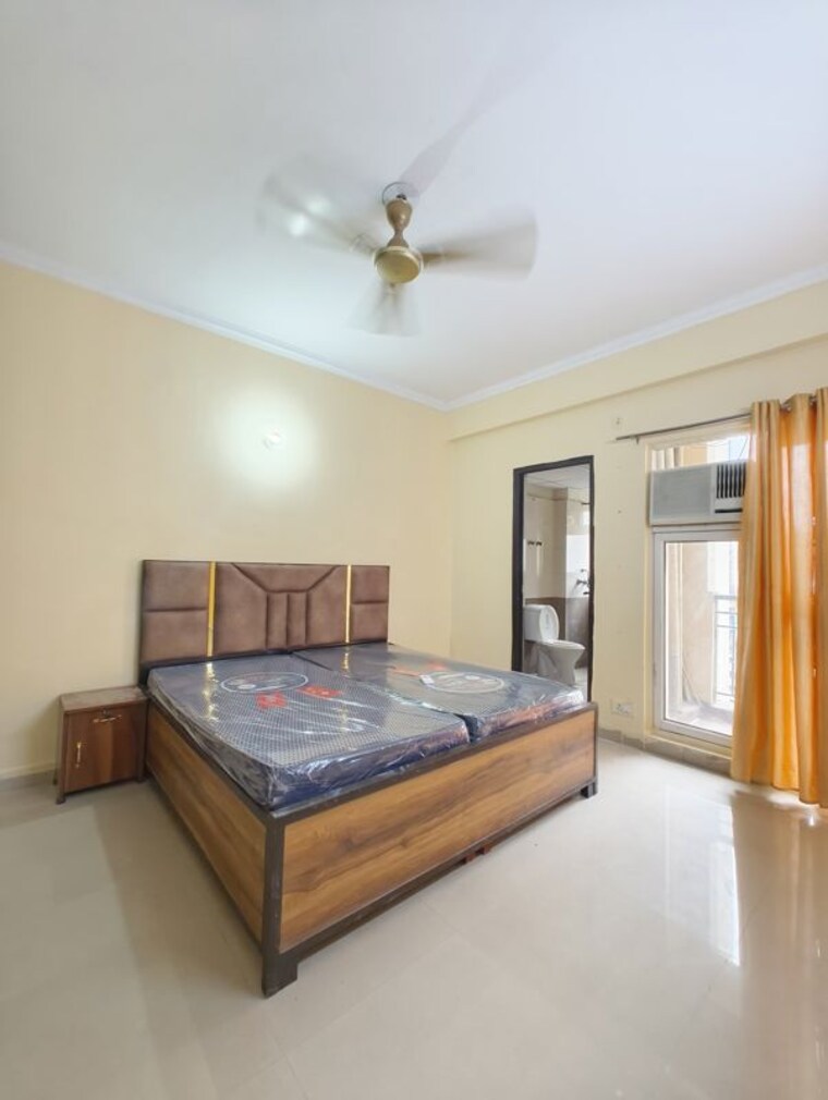 Bedroom, amrapali-silicon-city 3 Bedroom 1835 Sq.Ft. Apartment In Sector 76 Noida 10453674