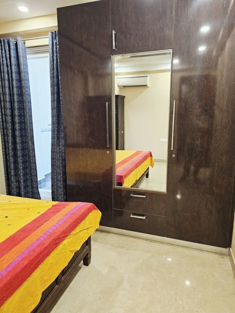 Bedroom, saket 4 Bedroom 300 Sq.Yd. Builder Floor In Saket Delhi 10453681