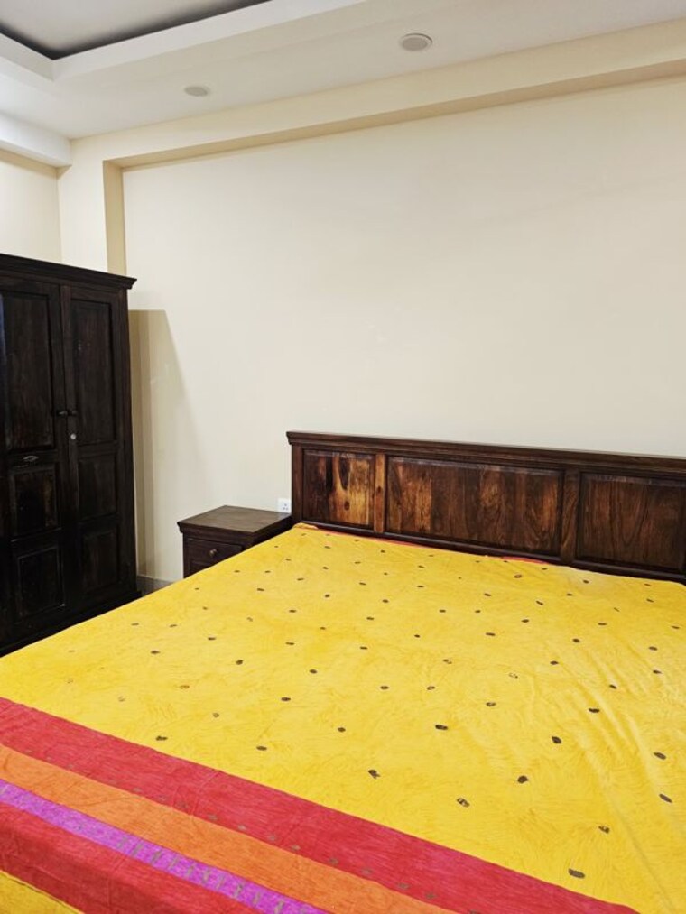 Bedroom, saket 4 Bedroom 300 Sq.Yd. Builder Floor In Saket Delhi 10453681