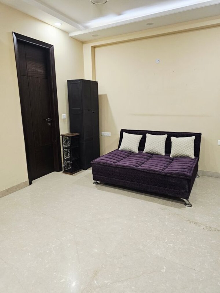 Living Room, saket 4 Bedroom 300 Sq.Yd. Builder Floor In Saket Delhi 10453681