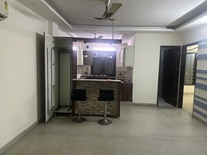 Living Room in 3 BHK Builder Floor at Vipul World Plots, Sector 48 – for Rent