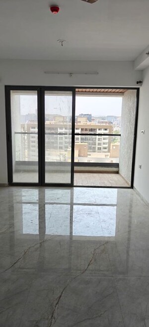 Room in 3 BHK Apartment at Majestique Signature Towers, Balewadi – for Rent