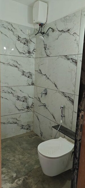 Bathroom in 3 BHK Apartment at Majestique Signature Towers, Balewadi – for Rent