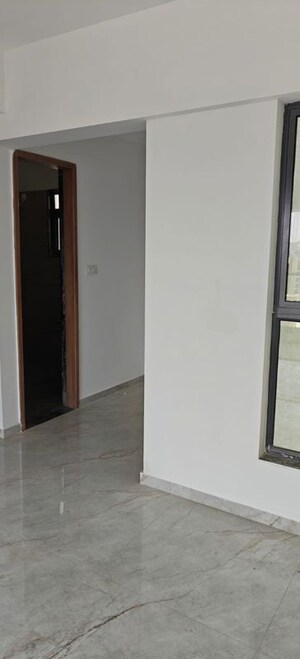 Room in 3 BHK Apartment at Majestique Signature Towers, Balewadi – for Rent