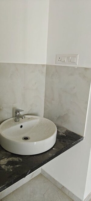 Bathroom in 3 BHK Apartment at Majestique Signature Towers, Balewadi – for Rent
