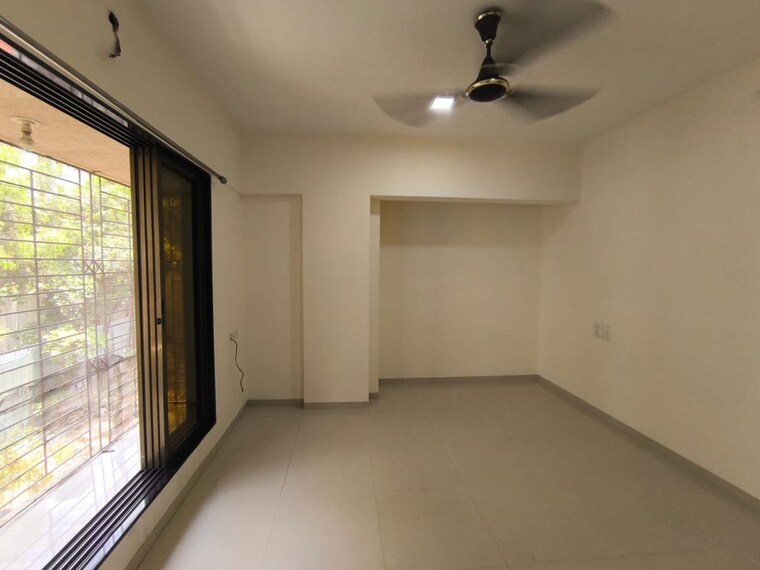 Room, yash-satyaneelayam-chs 2 Bedroom 700 Sq.Ft. Apartment In Naupada Thane 10453739