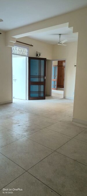 3 BHK Apartment For Rent in Dwarka