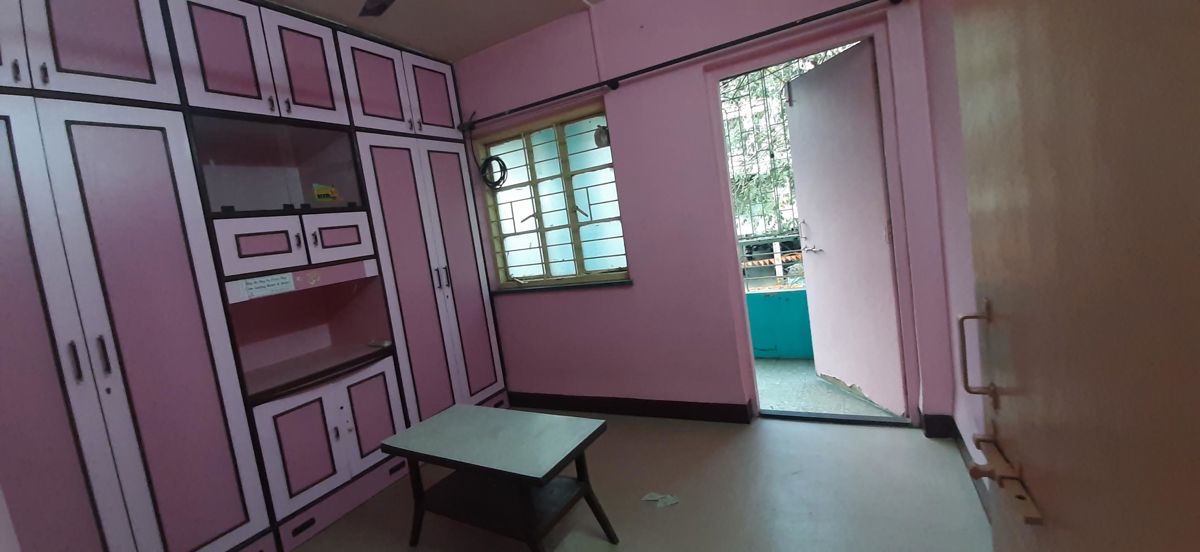 1 BHK 550 Sq.Ft. Apartment in Ramyanagari CHS
