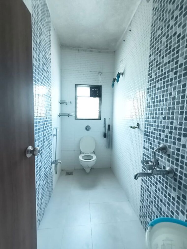 Bathroom, jaydeo nagar 3 Bedroom 2300 Sq.Ft. Villa In Jaydeo Nagar Pune 10453744