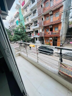 1 RK Builder Floor – Exterior View View at Sector 44 - for Rent