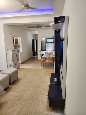 Parking in 2.5 BHK Apartment at Mahagun Moderne, Sector 78 – for Rent