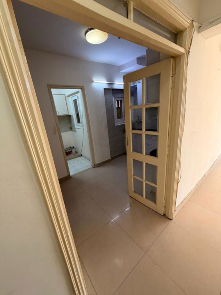 Room, garden-apartments 3 Bedroom 1750 Sq.Ft. Apartment In Vittal Mallya Road Bangalore 10453828