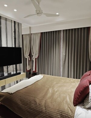 Bedroom in 3 BHK Apartment at Enorm Sagar Resham, Bandra West – for Rent