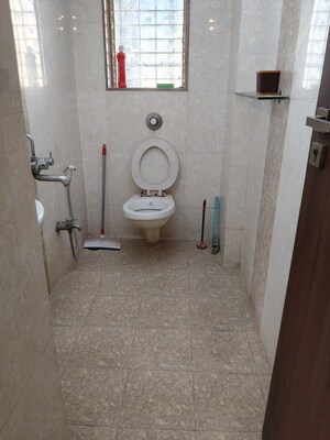 Bathroom in 2.5 BHK Apartment at Oberoi Realty Springs, Andheri West – for Rent
