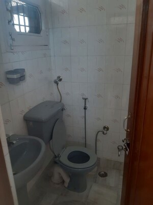 Bathroom in 3 BHK Builder Floor at Sector 51 – for Rent