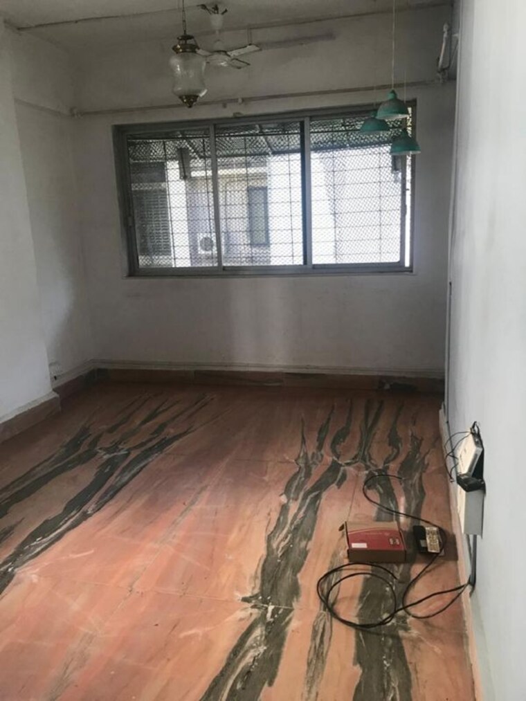 Room, bandra west 1 Bedroom 500 Sq.Ft. Apartment In Bandra West Mumbai 10453875