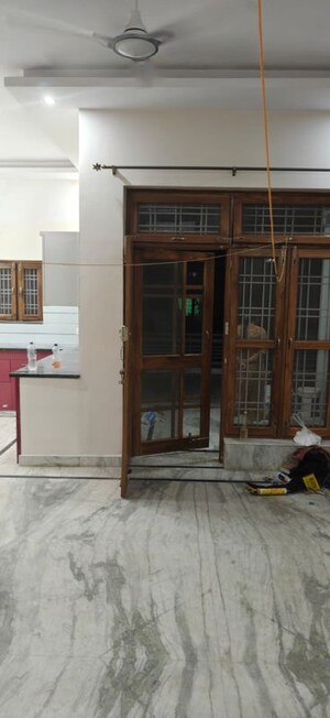 Room in 2 BHK Builder Floor at Dehradun Cantt – for Rent