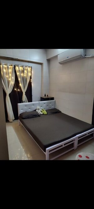 Team Area in 2 BHK Apartment at Ashish CHS Vile Parle West, Vile Parle West – for Rent