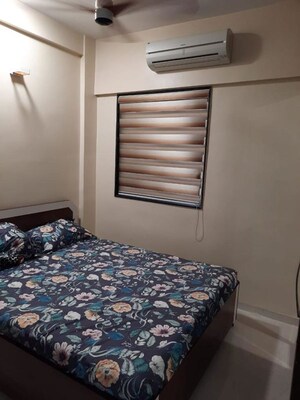 Bedroom in 2 BHK Apartment at Gulmohar Heights Vile Parle West, Vile Parle West – for Rent