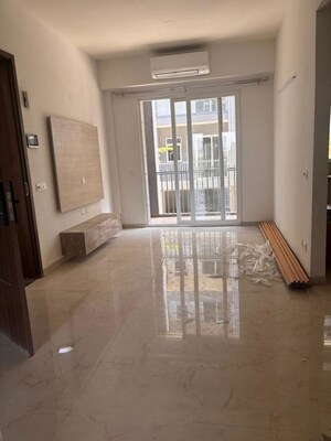 2 BHK Apartment For Rent in Smart World Orchard, Sector 61