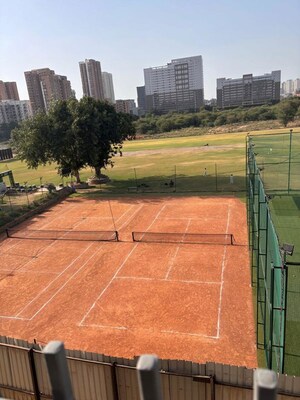 2 BHK Apartment – Nearby View at Smart World Orchard, Sector 61 - for Rent