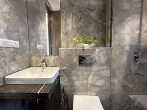 Bathroom in 3 BHK Apartment at Prestige Jasdan Classic, Mahalaxmi – for Rent