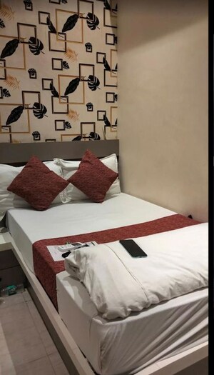 Team Area in 2 BHK Apartment at Chunabhatti – for Rent