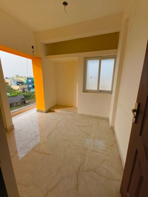 Room in 2 BHK Apartment at Urapakkam – for Sale