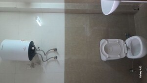 Bathroom in 3.5 BHK Builder Floor at Eros Rosewood City, Sector 49 – for Rent