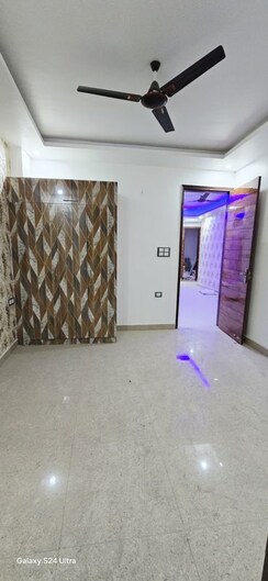 2 BHK +Builder Floor For Sale in Sector 73