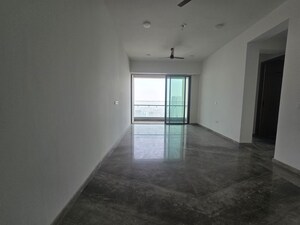 Room in 3 BHK Apartment at Prestige Jasdan Classic, Mahalaxmi – for Rent