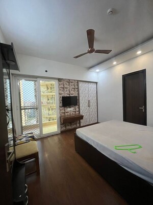 Bedroom in 2 BHK Apartment at Nirala Greenshire, Sector 2 Greater Noida – for Rent