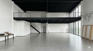 Staircase in  Showroom at Kundanoor – for Rent