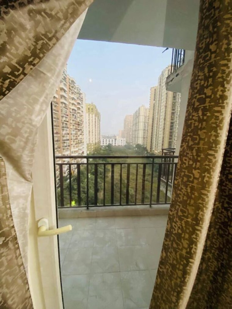 Balcony, trident-embassy 3 Bedroom 1530 Sq.Ft. Apartment In Sector 1 Greater Noida Greater Noida 10454115