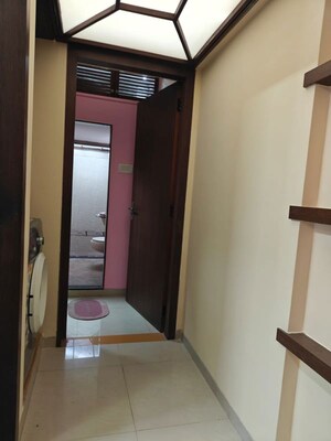 Attached Bathroom in 2 BHK Apartment at Lokhandwala Complex – for Rent
