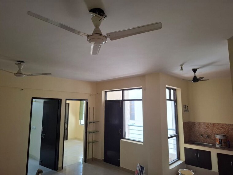 Room, rof-aalayas 2 Bedroom 850 Sq.Ft. Apartment In Sector 102 Gurgaon 10454125