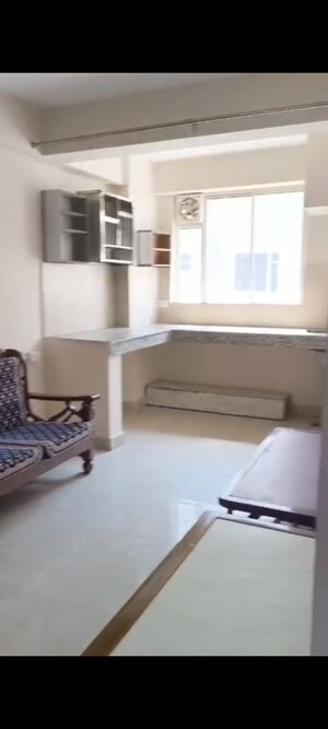 1 BHK Apartment For Rent in Wave City, Wave City