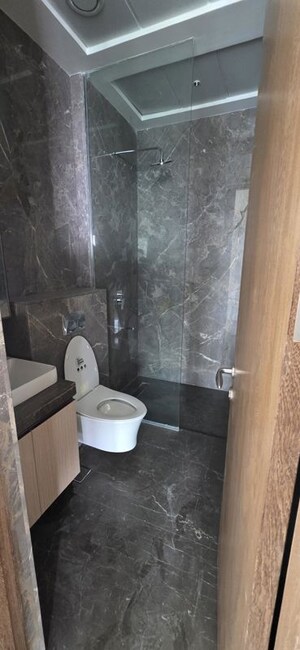 Bathroom in 4 BHK Apartment at Prestige Jasdan Classic, Mahalaxmi – for Rent