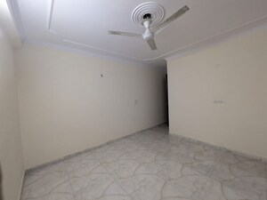 Room in 2 BHK Builder Floor at Saket – for Sale