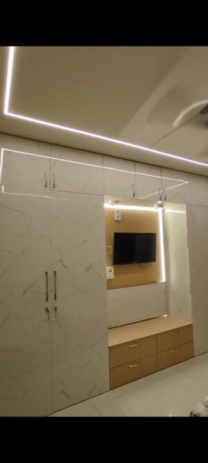 Building Lobby in 1 RK Apartment at Wave City, Wave City – for Rent