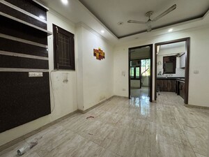 Room in 2 BHK Apartment at Chattarpur – for Rent