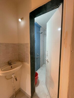 Bathroom in 1 BHK Apartment at Kranti Nagar – for Rent