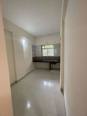 Room in 1 BHK Apartment at Kranti Nagar – for Rent
