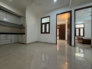 2 BHK Apartment For Rent in Chattarpur