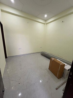 Room in 3 BHK Builder Floor at Surat Nagar Phase 2 – for Rent