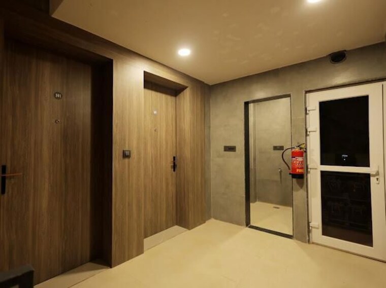 Room, south city 2 1 Bedroom 720 Sq.Ft. Builder Floor In South City 2 Gurgaon 10454206