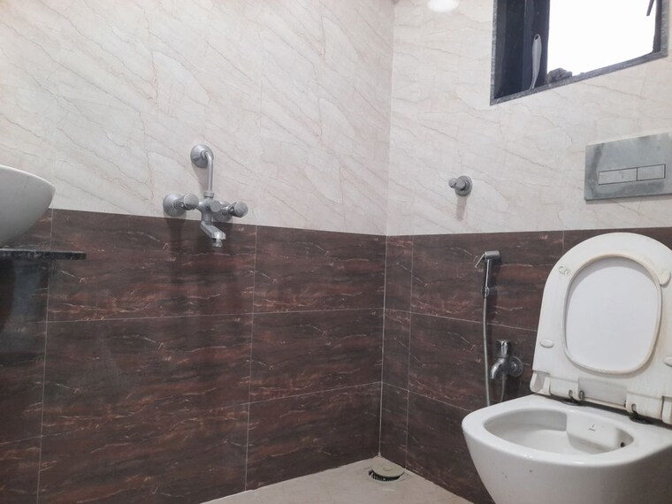 Bathroom, summit-apartment 1 RK 350 Sq.Ft. Apartment In Goregaon East Mumbai 10454215
